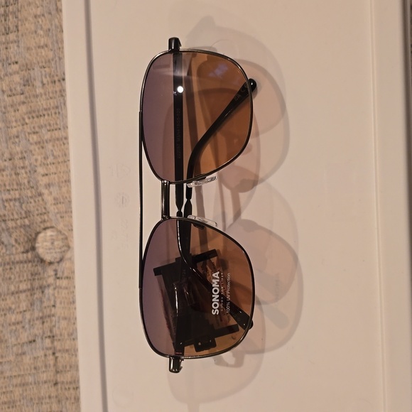 SONOMA BRAND MEN'S 100% UV PROTECTION BLACK SUNGLASSES - Picture 12 of 13